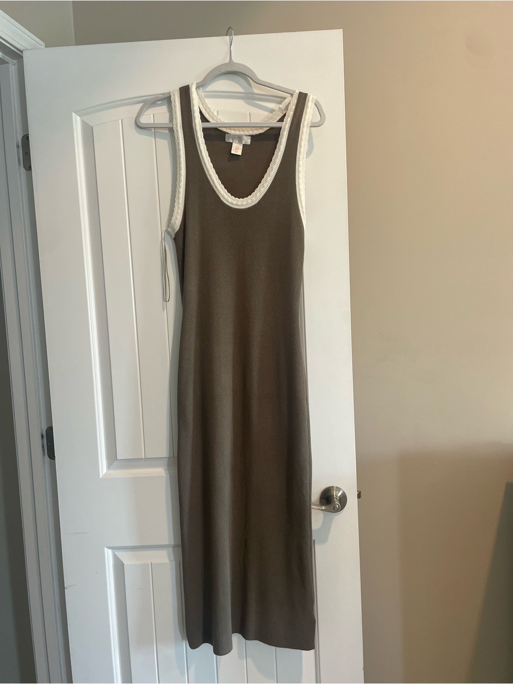 Caroline Constas Brown Tank with Cream Ruffle Trim - Picture 2 of 3
